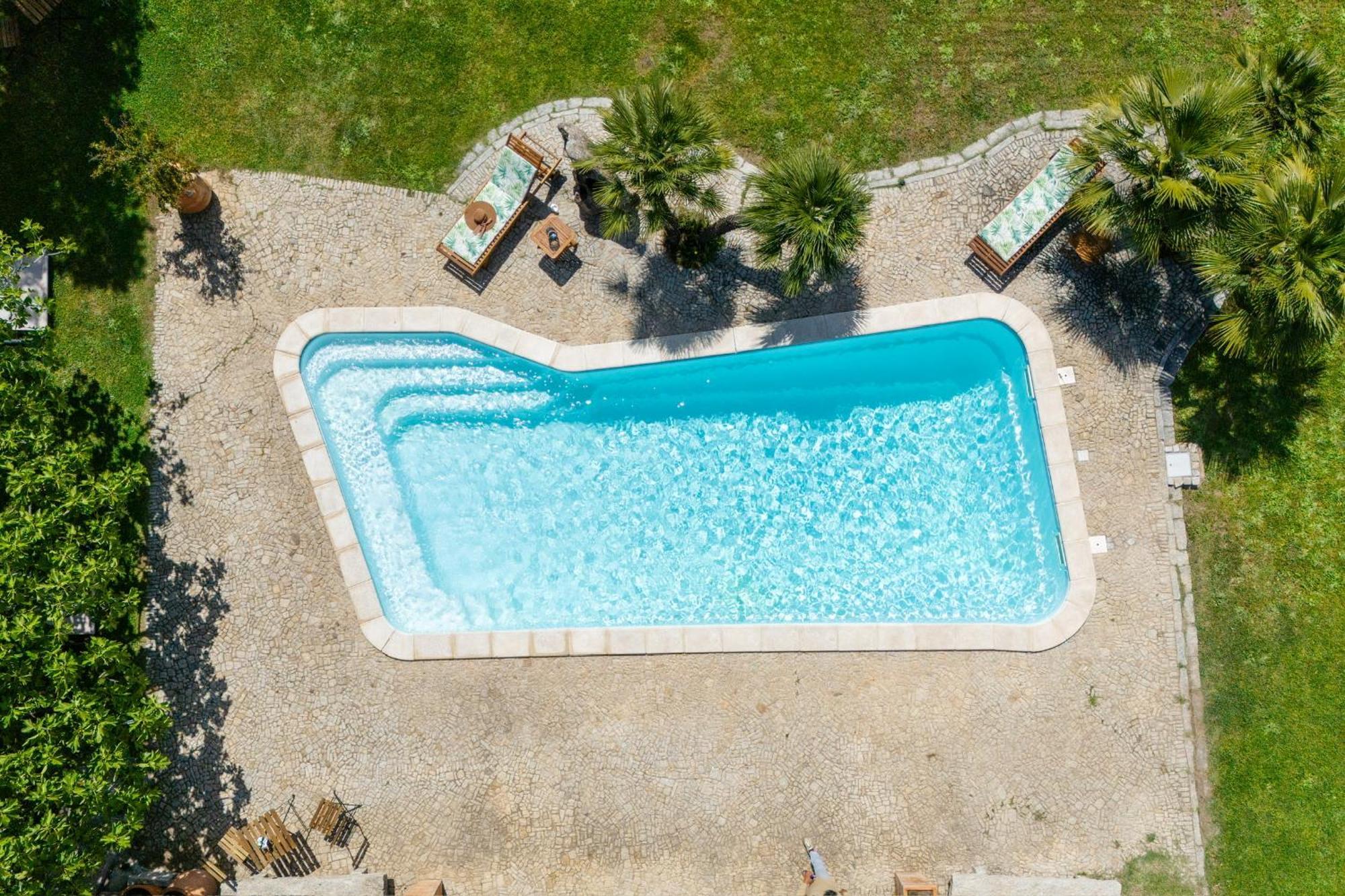 אולביה Villa Niloan מראה חיצוני תמונה