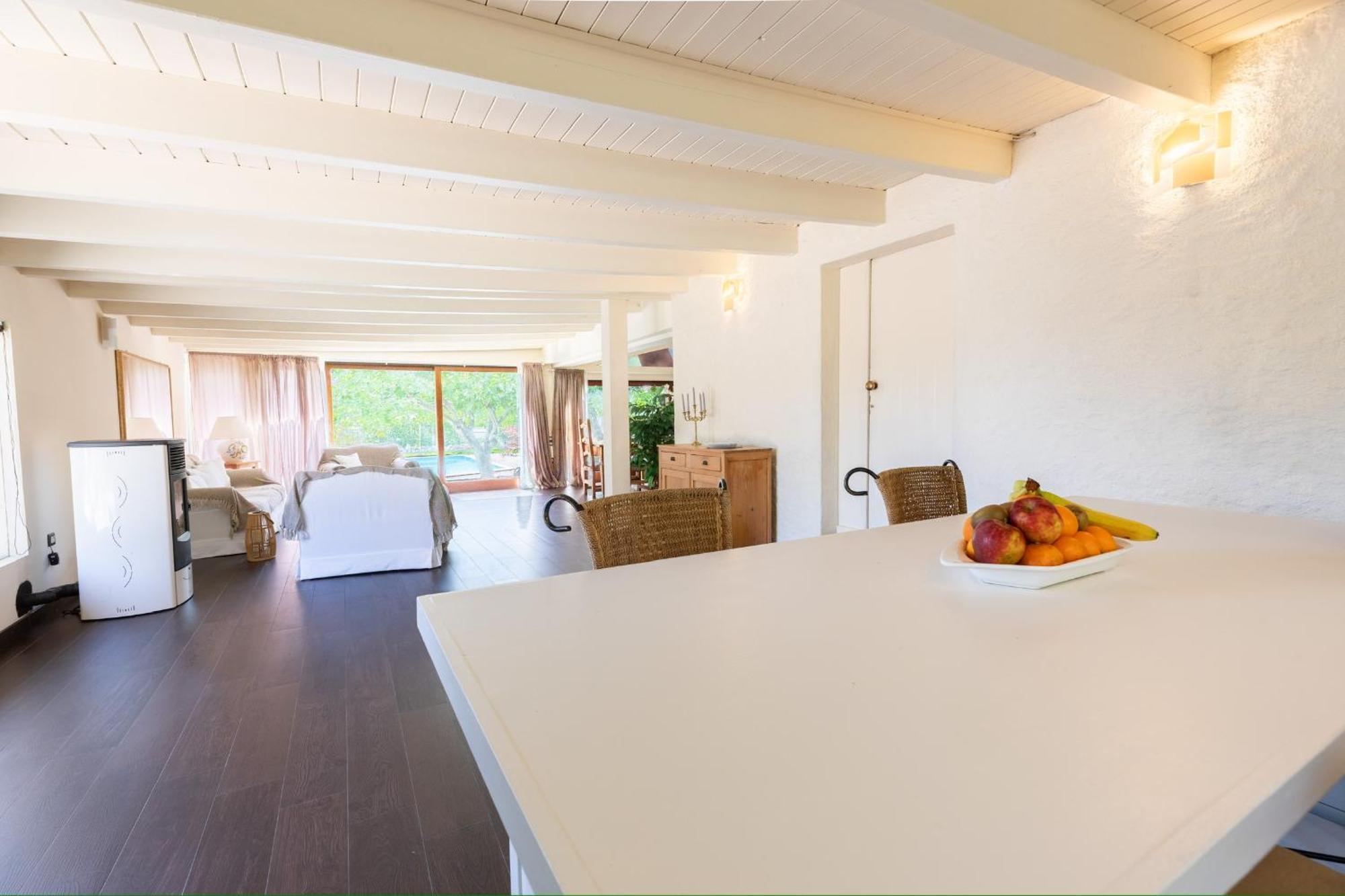 אולביה Villa Niloan מראה חיצוני תמונה